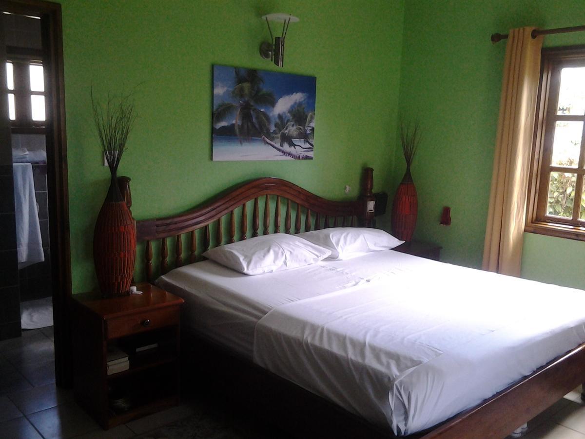 Villa Creole La Digue Exterior photo